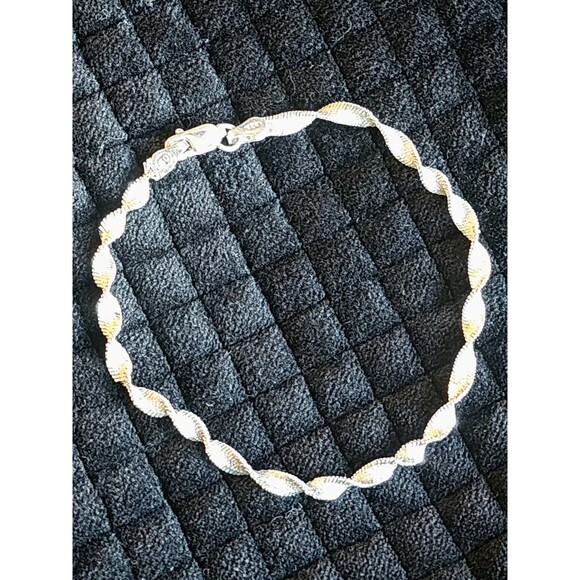 SU Jewelry - Sterling Silver 925 Italy 7” Twisted Herringbone Bracelet Signed SU 3gm